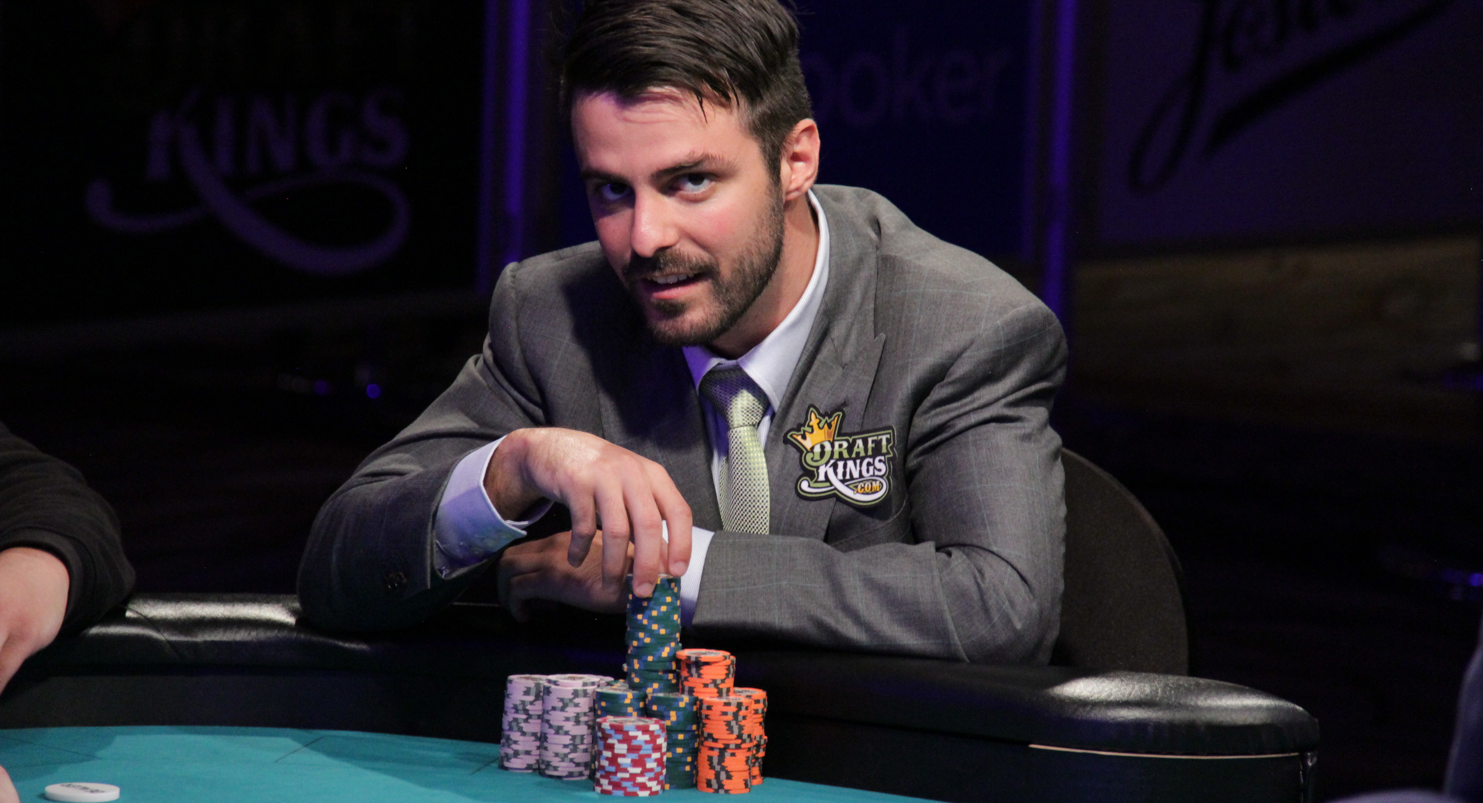 Da N9 a busted alla prima mano: l’incredibile storia di Max Steinberg al Main WSOP!