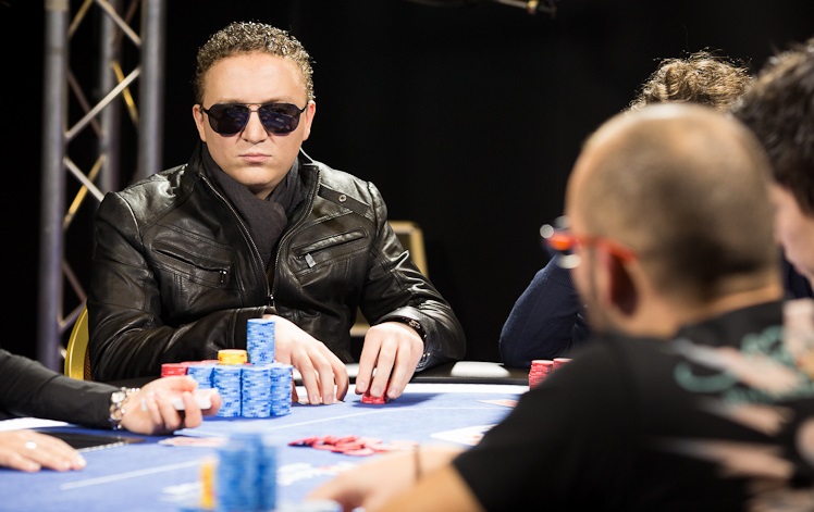 Mani da antologia: il miglior fold del 2015!